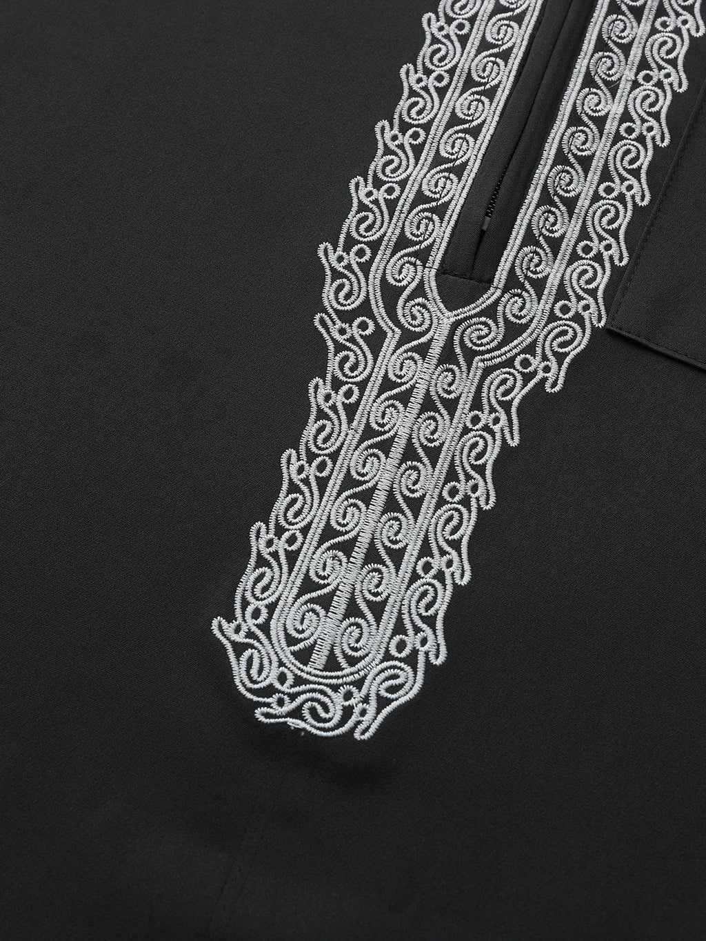 Premium Hooded Moroccan Thobe – Embroidered, Stylish & Comfortable